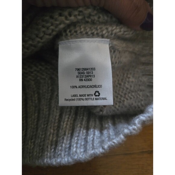 Vintage David Taylor Mens Size Medium V-Neck Gray Knit Sweater - Picture 3 of 6